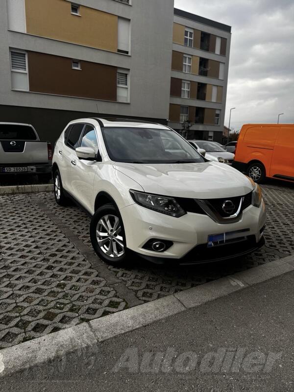 Nissan - X-Trail - 1.6