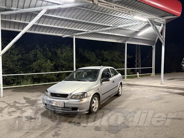 Opel - Astra - 1.4
