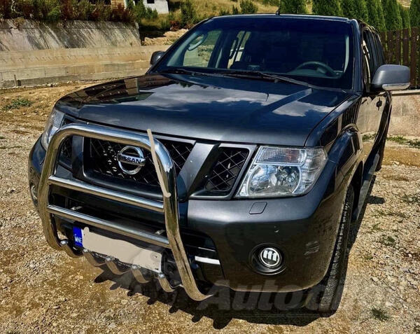 Nissan - Navara - 2.5 dci