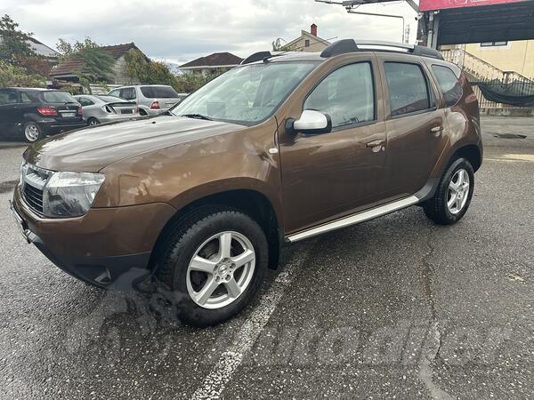 Dacia - Duster - 4x4 1.6 Benz