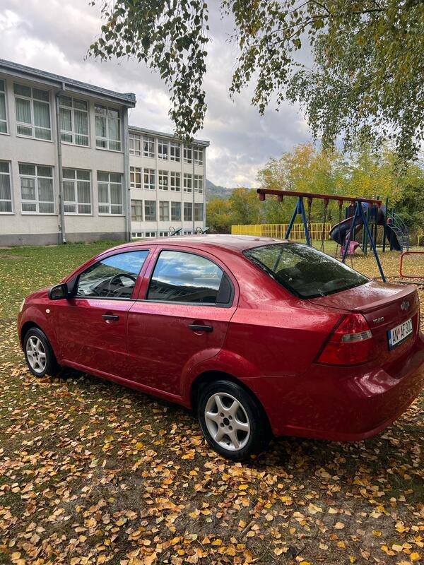 Chevrolet - Aveo - 1.2