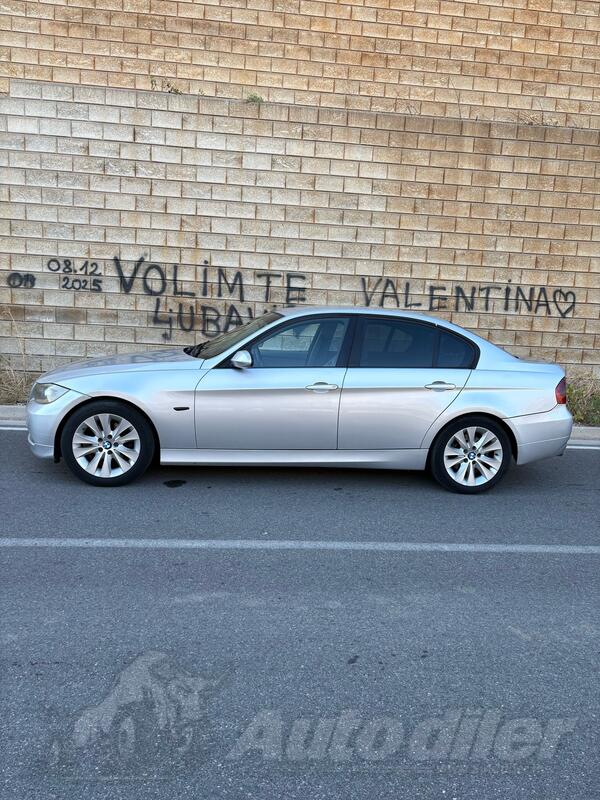 BMW - 320 - 2.0