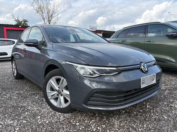Volkswagen - Golf 8 - 1.5 ETSI Automatik