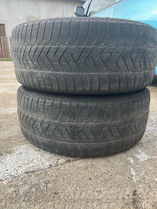 Pirelli - p Zero - Zimska guma