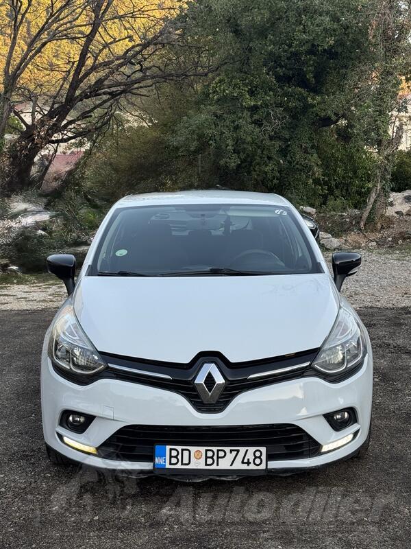 Renault - Clio - 1.5 DCI