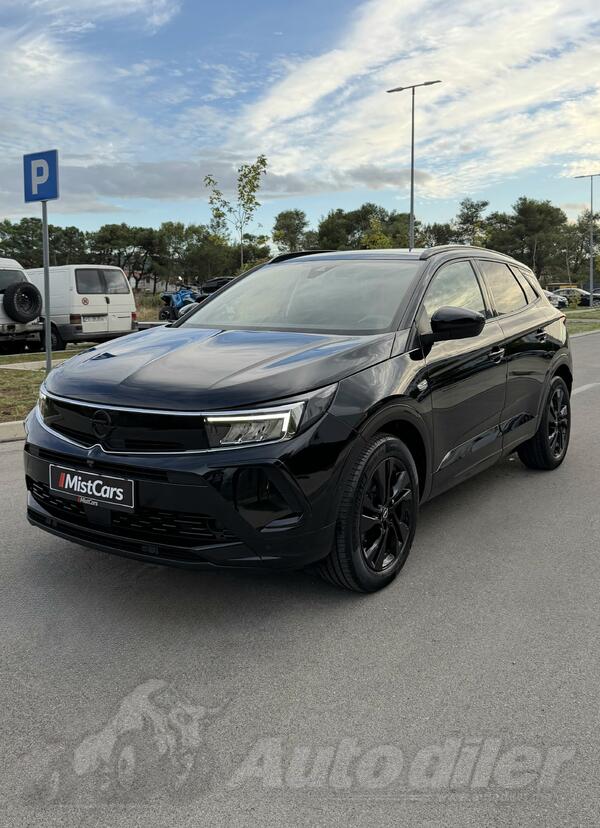 Opel - Grandland - GS