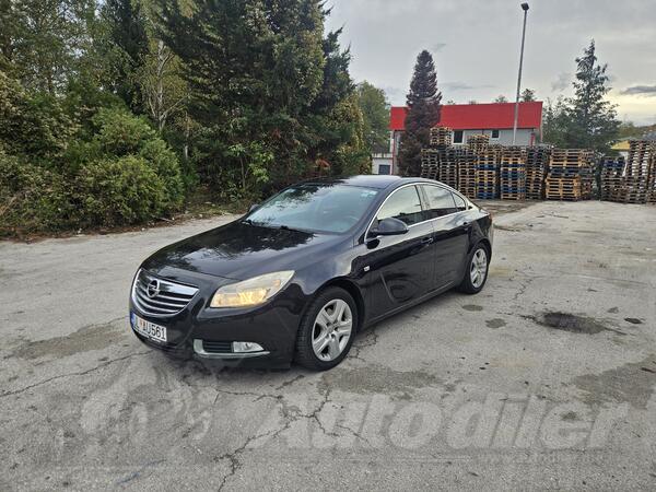 Opel - Insignia - 2.0