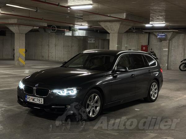 BMW - 320 - Luxury