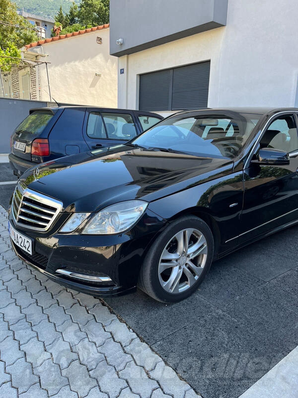 Mercedes Benz - E 220 - 2.2