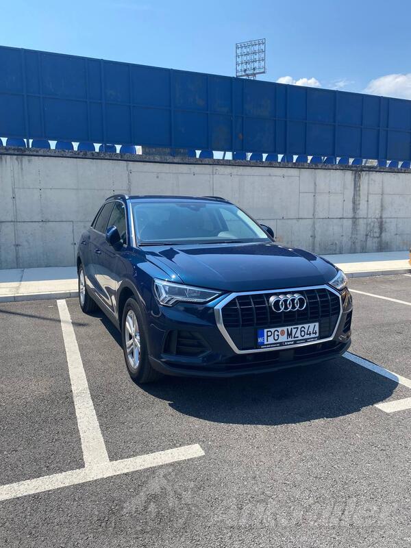 Audi - Q3
