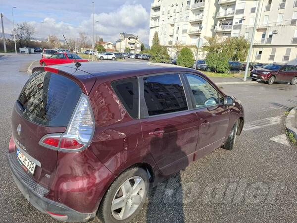 Renault - Scenic - 1.5 DCI
