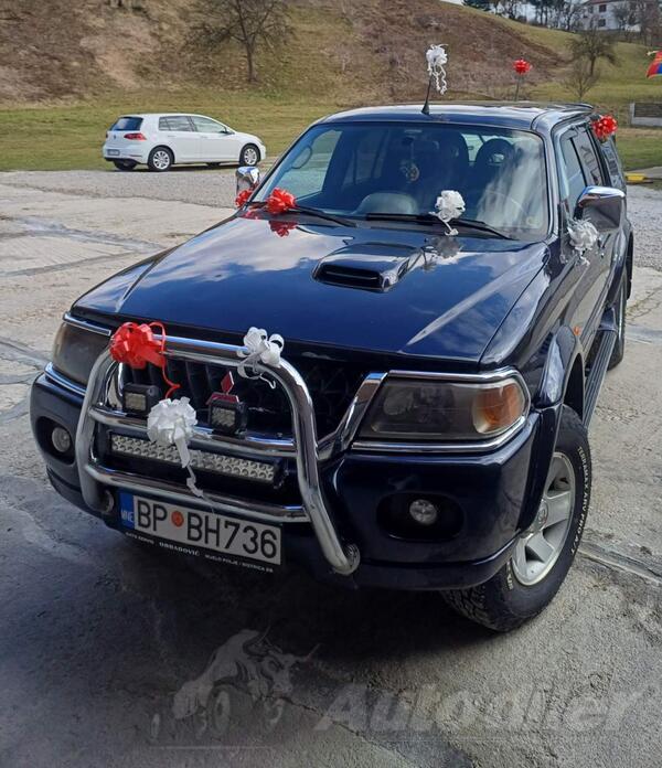 Mitsubishi - Pajero Sport - 1 111
