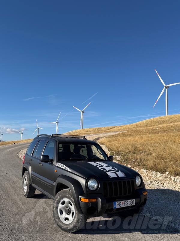 Jeep - Liberty - 2.4L