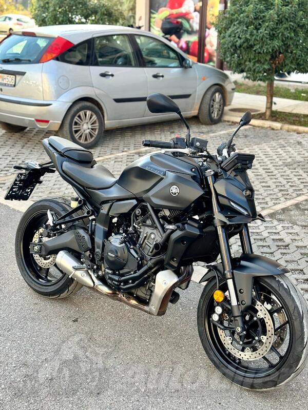 Yamaha - MT07