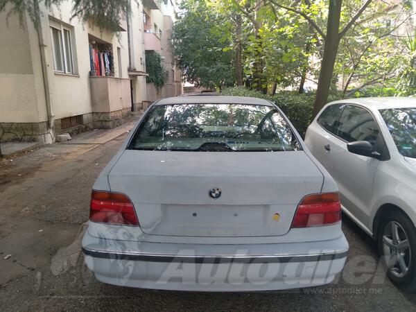 BMW - 520 - MB52B20