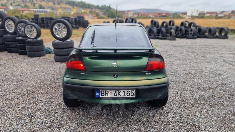 Opel - Tigra - 1.4
