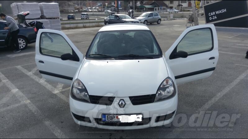 Renault - Clio - 1.5 DCI