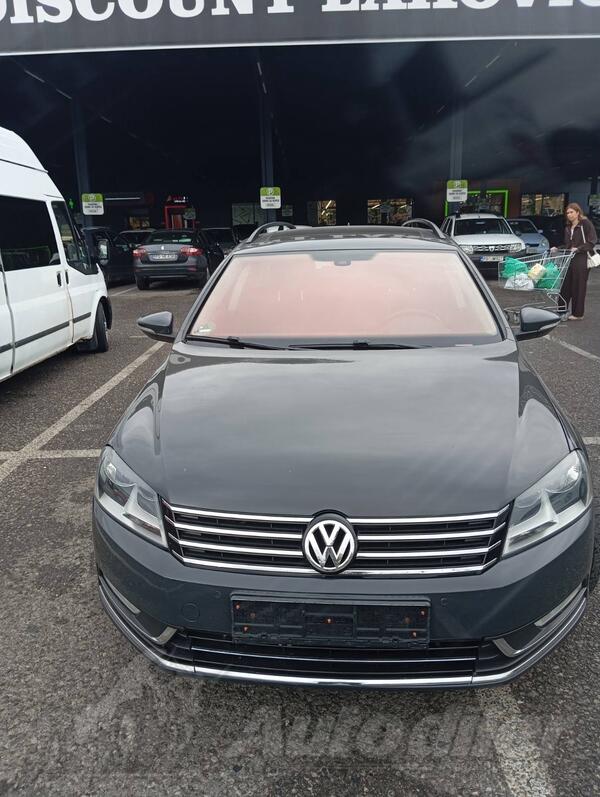 Volkswagen - Passat - 2.0 TDI