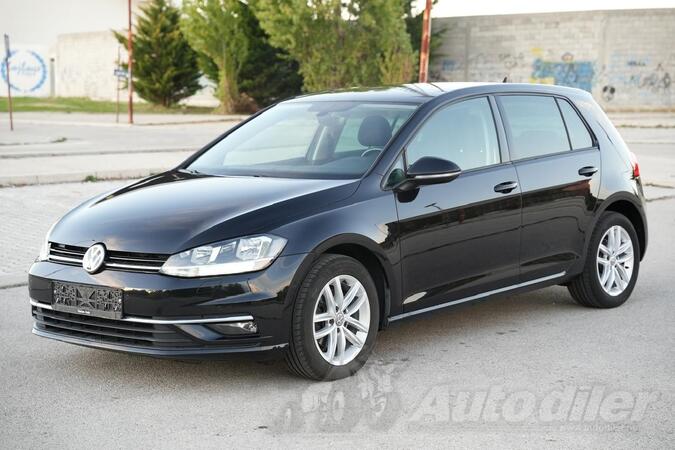 Volkswagen - Golf 7.5 - 1.6 TDI COMFORT BUSINESS