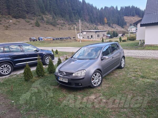 Volkswagen - Golf 5 - 1.9 TDI 77 KW BKC motor