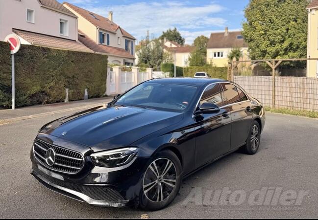 Mercedes Benz - E 200