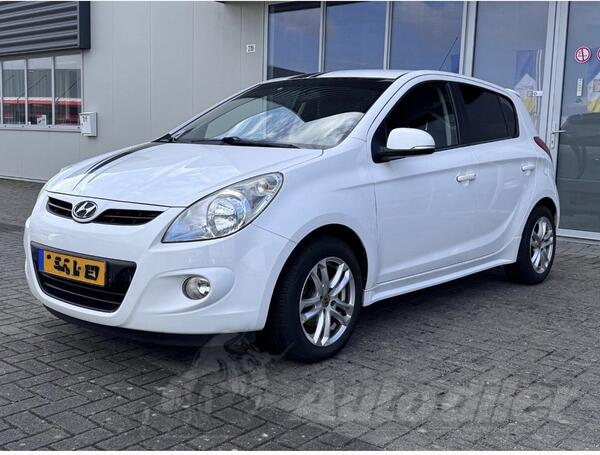 Hyundai - i20 - 1.4 CRDi ST Line Oprema