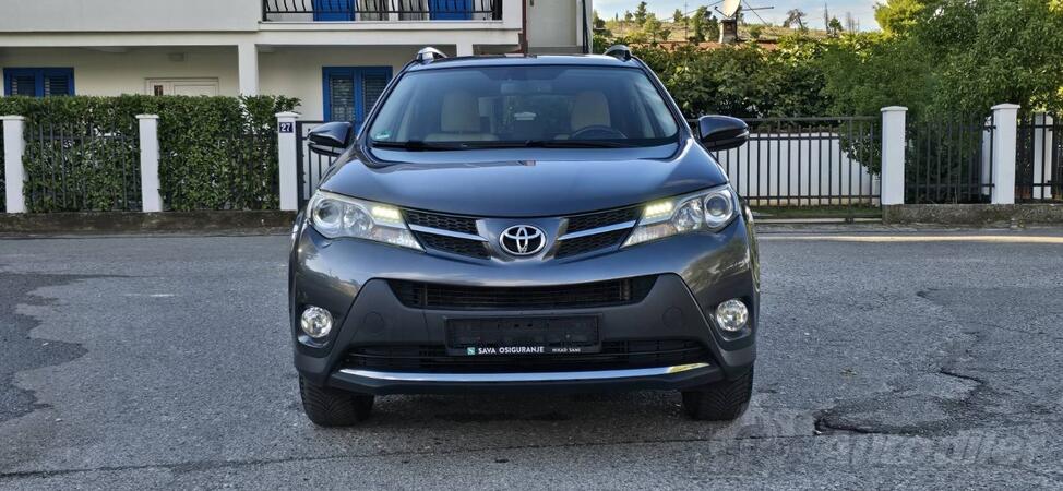 Toyota - RAV 4 - 2.0 TDI
