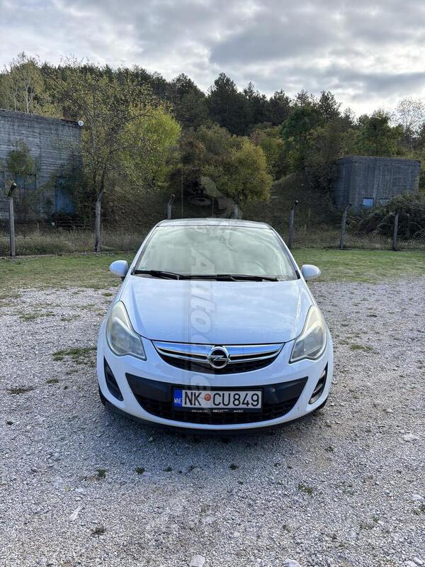 Opel - Corsa - 1.2