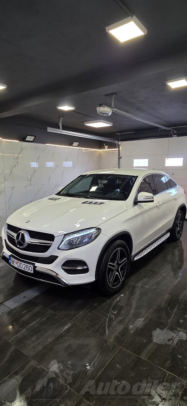 Mercedes Benz - GLE 350 - GLE 350