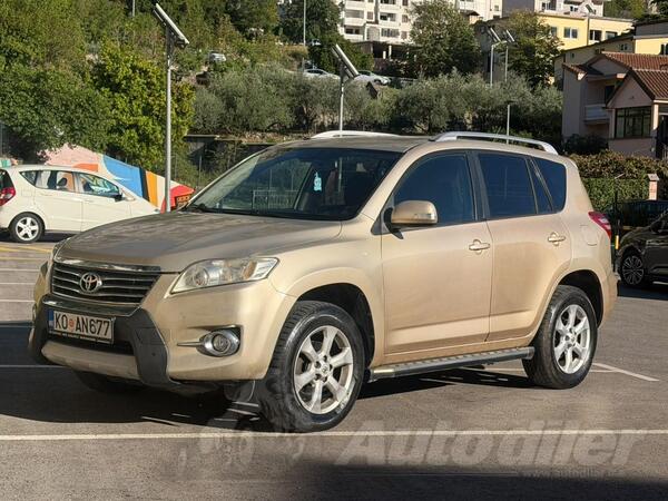 Toyota - RAV 4 - 2.2D4D