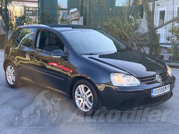 Volkswagen - Golf 5 - 1.9TDI
