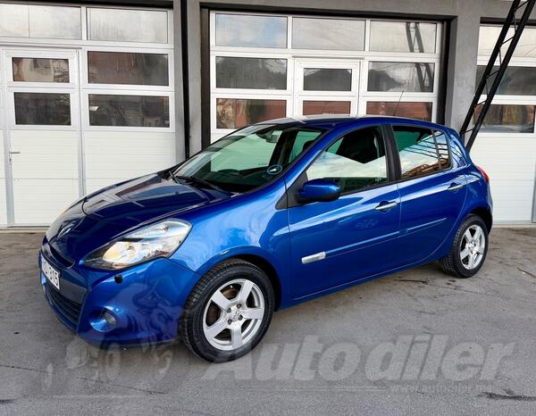 Renault - Clio - 1.5 dci
