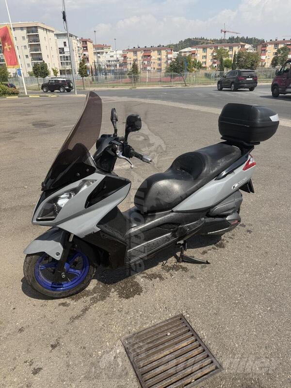 Kymco - DOWNTOWN