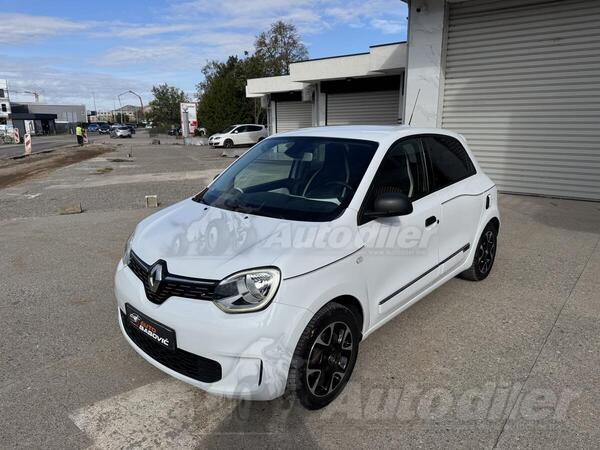 Renault - Twingo - Automatic 0.9 Benz