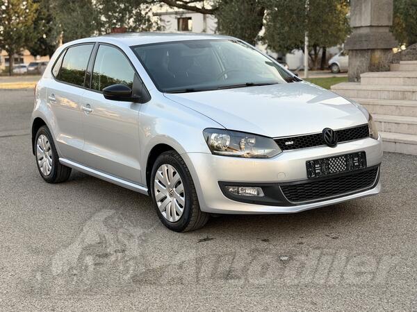 Volkswagen - Polo - DSG