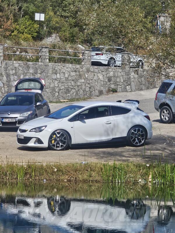 Opel - Astra - OPC