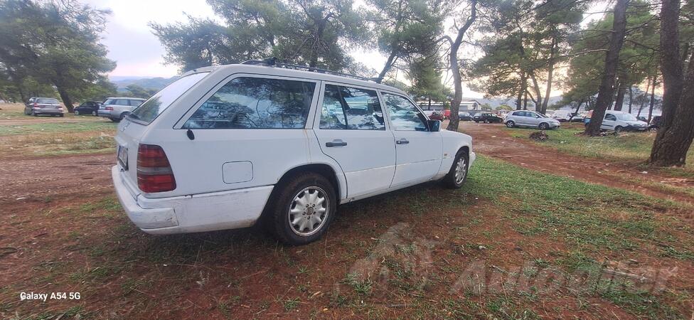Mercedes Benz - E 250 - 250.d