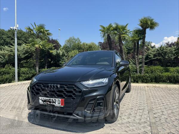 Audi - Q5 - 35 TDI S-Line Matrix