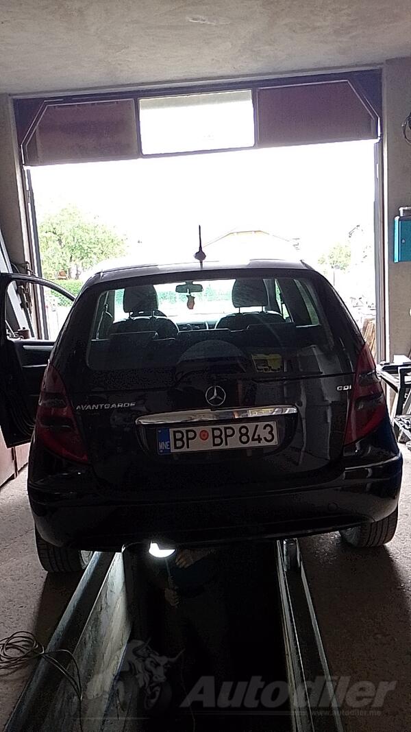 Mercedes Benz - A 180 - 2.0 CDI