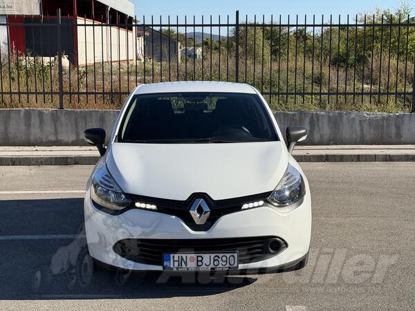 Renault - Clio - 1.5 DCI