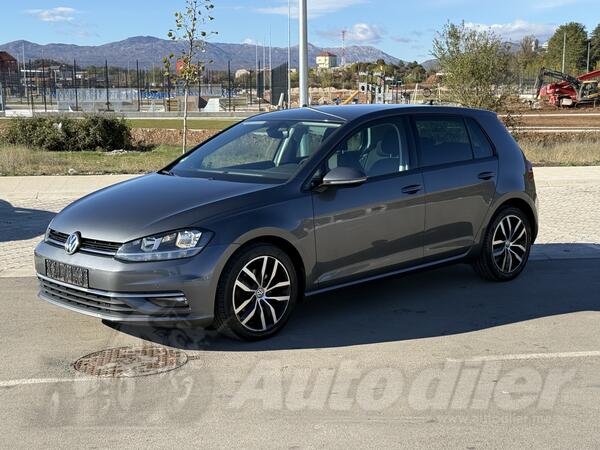 Volkswagen - Golf 7.5 - 1.6 Tdi
