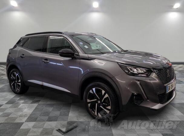 Peugeot - 2008 -  ROADTRIP