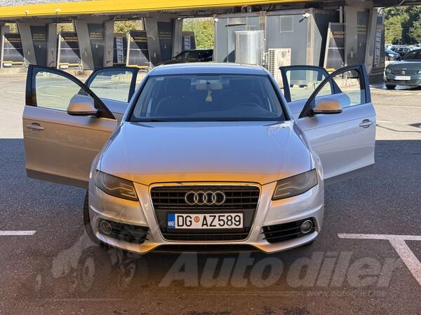 Audi - A4 - 1800