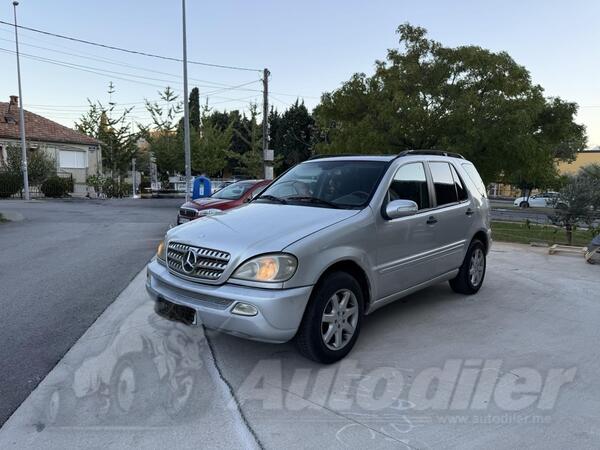 Mercedes Benz - ML 270 - 2.7