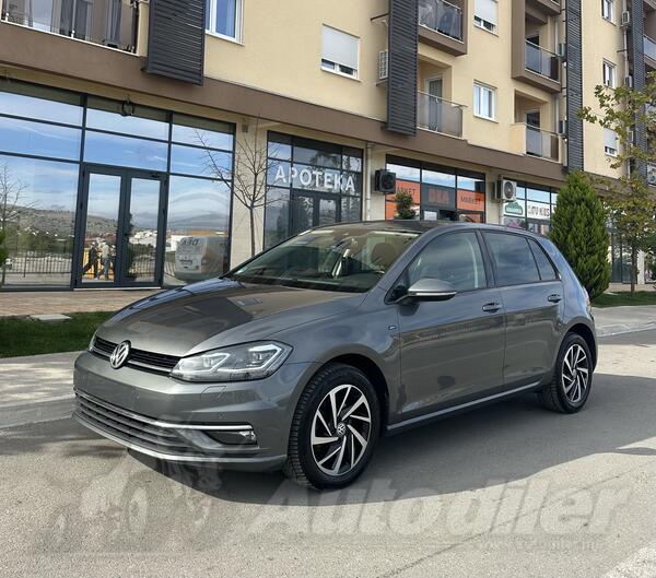Volkswagen - Golf 7.5 - DSG 1.6 TDi