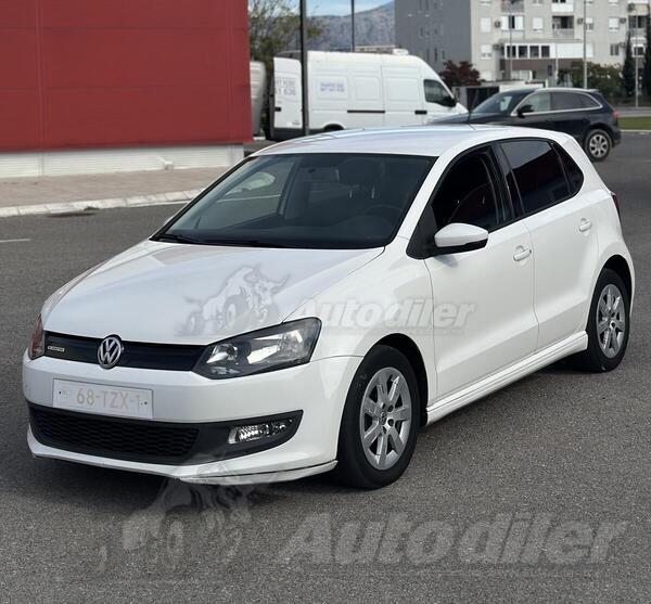 Volkswagen - Polo - 1.2 blumution