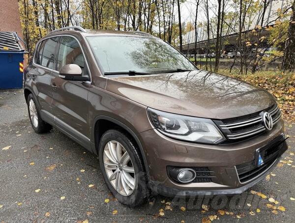 Volkswagen - Tiguan - 2.0 tdi