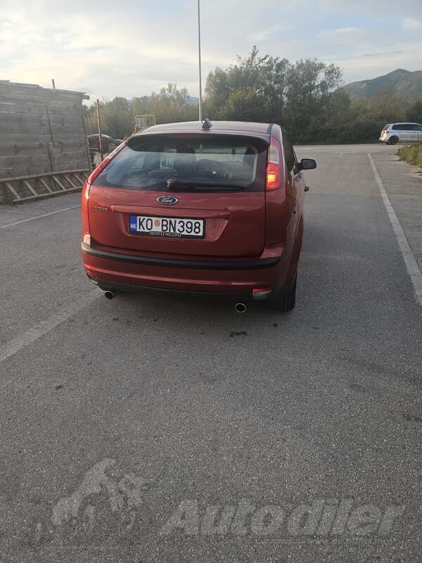Ford - Focus - 1.6