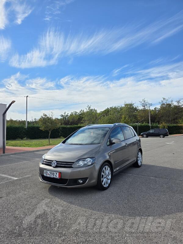 Volkswagen - Golf Plus - 2.0