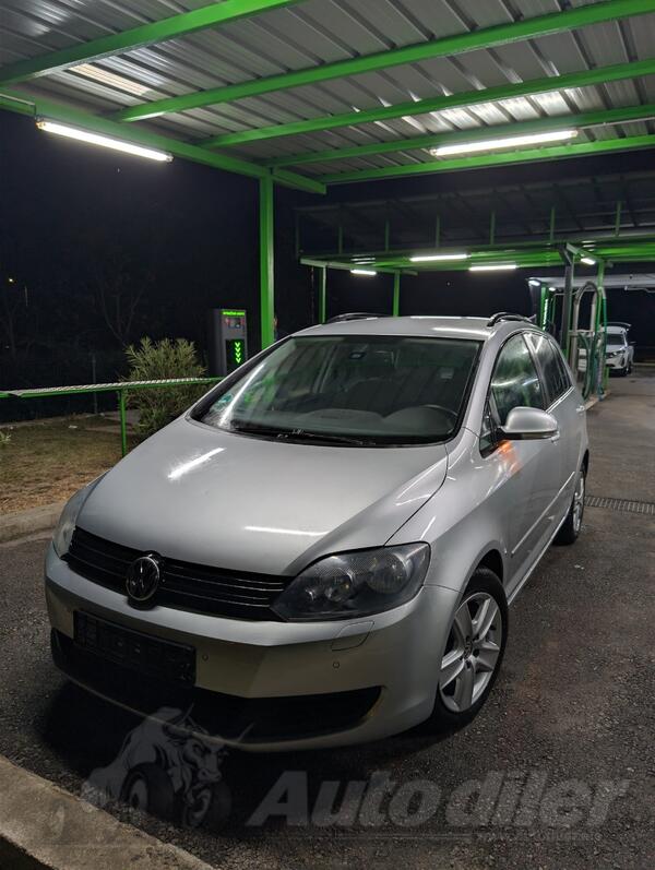 Volkswagen - Golf 6 - plus 1.6tdi 77kw
